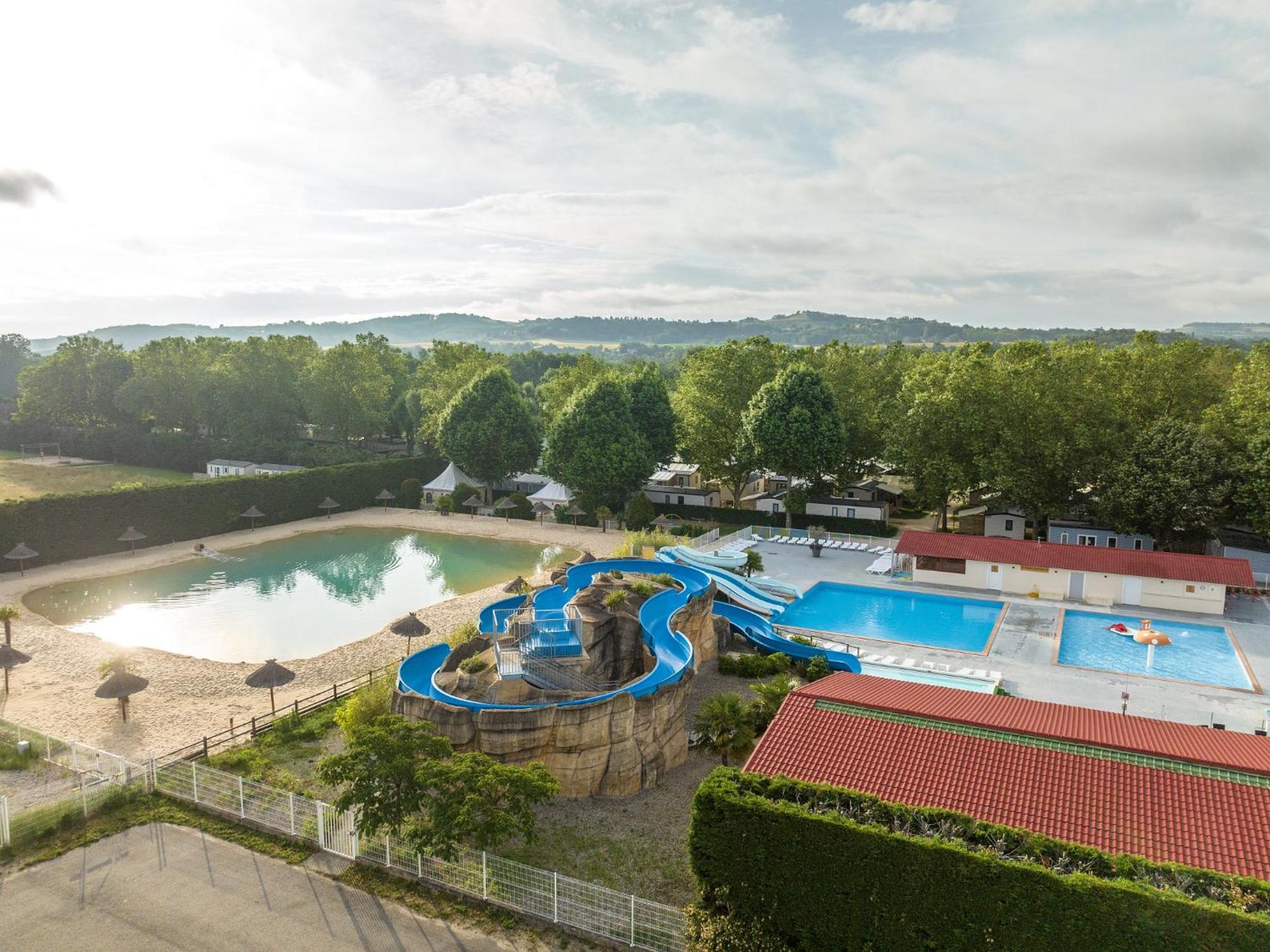 Camping Chateau De Galaure Chateauneuf-de-Galaure Zewnętrze zdjęcie