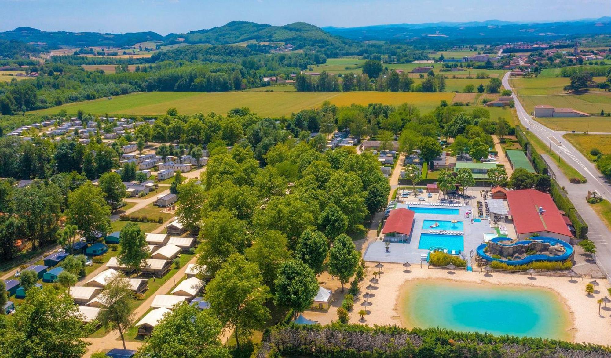 Camping Chateau De Galaure Chateauneuf-de-Galaure Zewnętrze zdjęcie